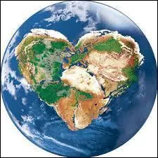 "Ça va pas changer le monde, il a trop tourné sans nous. 
Il pleuvra toujours sur Londres, ça va rien changer du tout".
Qui chantait ce refrain dans les années 70 ?