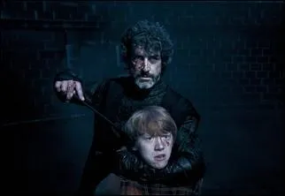 Augustus Rockwood. Ayant travaillé au Département des Mystères au Ministère de la Magie, la destinée d'Augustus Rockwood n'est pas clairement identifiée dans la saga "Harry Potter". On ne saura pas ce qu'il deviendra après la Bataille de Poudlard. Il aura malgré tout réussi à s'échapper de la prison d'Azkaban. Combien de fois aura-t-il réussi cet exploit ?