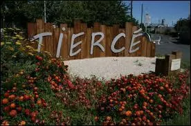 Ville Angevine dans la Baugeois, Tierc&eacute; se situe en r&eacute;gion ...