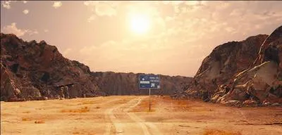 Où est situé ce lieu maudit appelé "Zone du silence", où se produit un phénomène étrange connu depuis 1930, qui engloutit tous les signaux radio, et située au tripoint des États de Chihuahua, Durango et Coahuila. ?