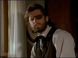 Dans l'épisode "Un amour du passé", qui est cet homme sur la photo ?