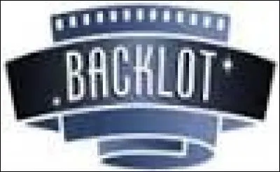 Quelles attractions sont présentes dans Backlot ?