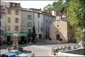 La ville Varoise de Besse-sur-Issole se situe en région ...