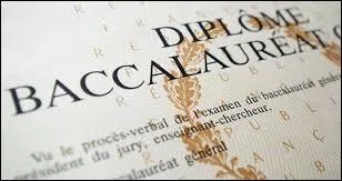 Chaque année, la semaine d'épreuve du baccalauréat se passe toujours au mois...