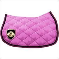 Le tapis de selle fait 1 * 2 * et trois *.