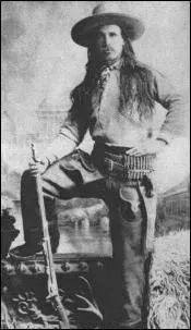 Il a soit-disant contribué à la paix en Amérique. À qui était attribué le surnom de "pacificateur" dans le Far West de la fin du XIXe siècle ?