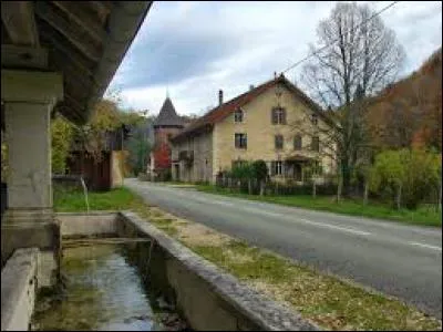 Village de Franche-Comté, Vaucluse se situe dans le département ...