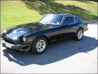 Quelle est cette voiture japonaise ?