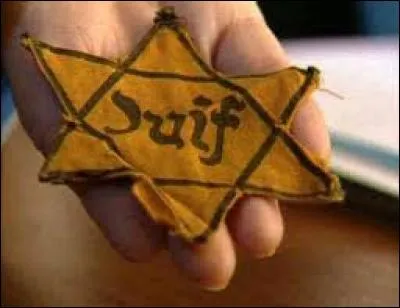 À partir de quel âge les juifs devaient porter sur eux l'étoile jaune durant la Seconde Guerre mondiale ?