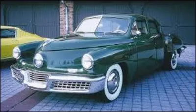Cette voiture à trois phares est restée un modèle unique conçue par un créateur de génie qui fut écrasé par les grandes firmes américaines. Francis Ford Coppola en a fait un excellent film qui a pour titre le nom du créateur de la voiture, c'est à dire ?