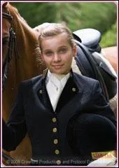 Comment s'appellent les 2 chevaux de Vronica?