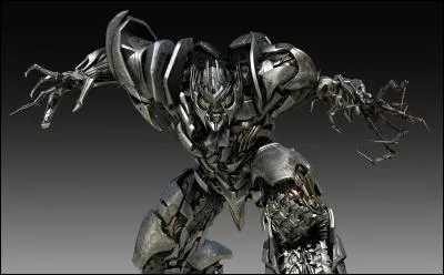 Comment s'appelle l'ennemi d'Optimus Prime ?