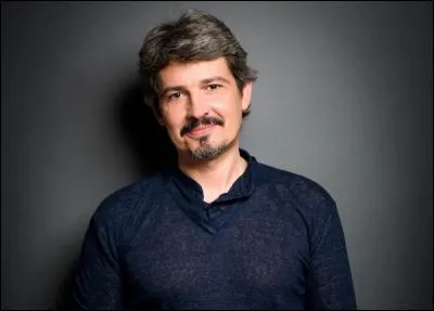 De qui José fut-il longuement amoureux ?