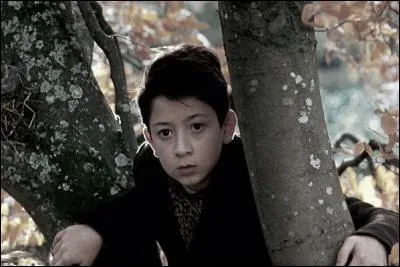 Personne n'a oublié cet enfant surnommé Brasse Bouillon qu'on retrouve dans "Vipère au poing" d'Hervé Bazin. Quel était son prénom ?