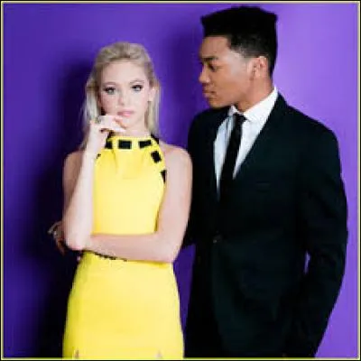 Comment s'appelle le chanteur qui chante avec elle dans sa dernière chanson "U Already Know" ?