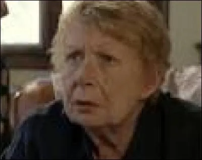 Qui est le fils d'Yvette ?