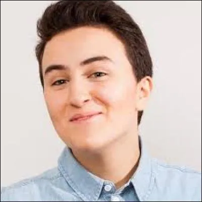 Qui est ce youtubeur ?