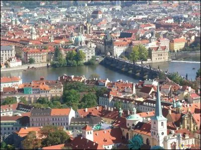 La ville de Vienne (Autriche) est traversée par le Danube.