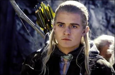 Quelle est la race de Legolas ?