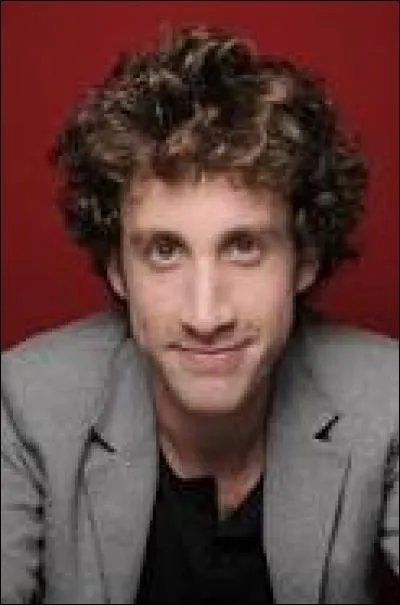 Comment s'appelle cet acteur ?