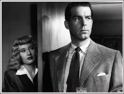 Quel film de 1944 fait de Fred MacMurray l'assassin du mari de Barbara Stanwick ?