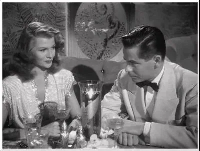 Qui est Rita Hayworth en 1946 avec Glenn Ford ?