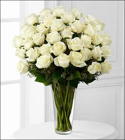 Quel genre de bouquet contient trente-six roses ?