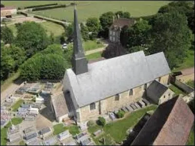Nous sommes maintenant à La Chapelle-Vieil. Village bas-normand, il se trouve dans le département ...