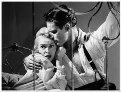 Charlton Heston et Janet Leigh sont mari et femme dans ...