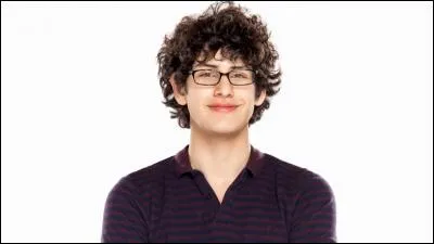 Comment s'appelle-t-il dans la vie ?