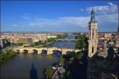 Quelle est la 5e plus grande ville d'Espagne ?