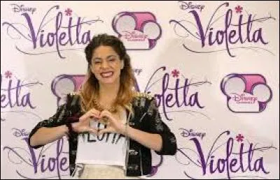 En France ainsi qu'en Europe, la telenovela est parfois décrite comme :