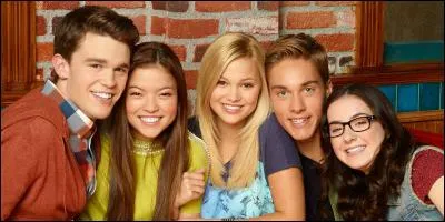 Comment s'appelle le lieu où ils boivent leurs smoothies ?