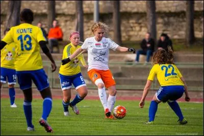 Qui est cette joueuse de D1 ?