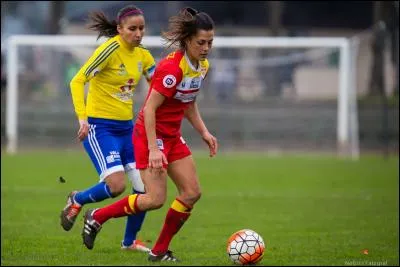 Qui est cette joueuse de D1 ?