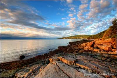 Dans quel pays se situe le secteur Cap-à-l'Aigle, situé dans l'Est de la ville de La Malbaie ?