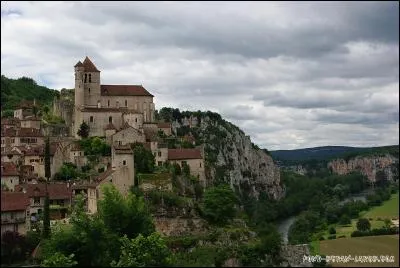 Le Vert est une rivière du...
