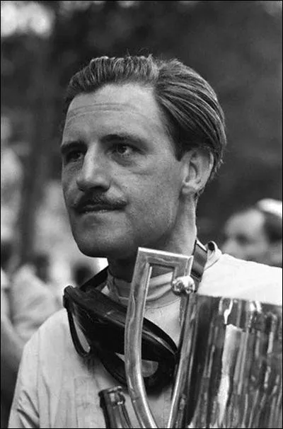Dans quel sport, le Britannique Graham Hill fut-il double champion du monde, dans les années 1960 ?