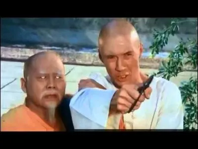 Retrouvé pendu dans sa chambre d'hôtel en Thaïlande. Suicide, meurtre ou jeu érotique ?