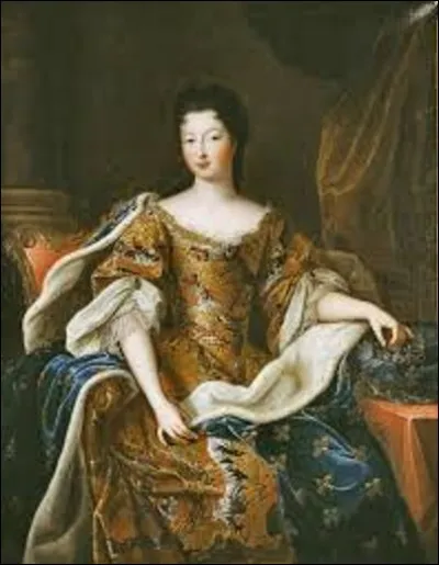 Et on termine ce quiz, par six personnalités qui sont nées dans mon département. La première est Françoise-Marie de Bourbon, qui vit le jour, le 4 mai 1677, à Maintenon. Fille légitimée par Louis XIV par son mariage avec son neveu Philippe d'Orléans (1674-1723) ; avec laquelle de ses maîtresses avait-il eu cette fille ?