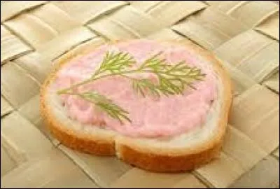 Comment s'appelle cette spécialité à base d'oeufs de poissons de couleur rose ?