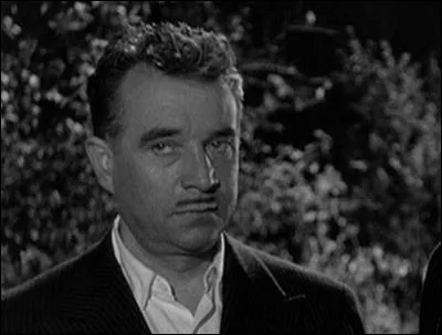 Quel est le surnom d'Henri Ducrot ?