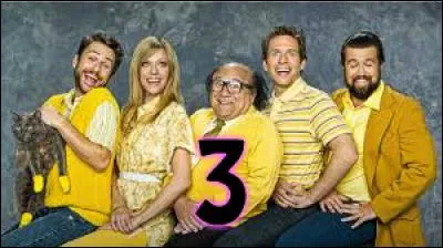 3 - The Gang de la série "It's Always Sunny in Philadelphia". Ce sont des alcooliques. Combien de membres ce groupe contient-il ?