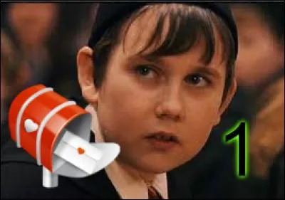 1 - Le meilleur ami du monde, pas de doute, c'est Neville Londubat de la saga "Harry Potter". Dès le premier tome, le maladroit Neville essaye de protéger ses amis (il fera alors gagner la coupe à Gryffondor). Quel serpent va-t-il tuer à la fin du 7e volet, permettant de rendre Voldemort plus mortel ?