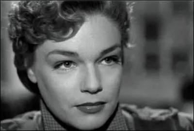 Quel pays a vu naître Simone Signoret ?