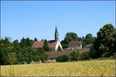 Le village Eur&eacute;lien de La Puisaye se trouve en r&eacute;gion ...
