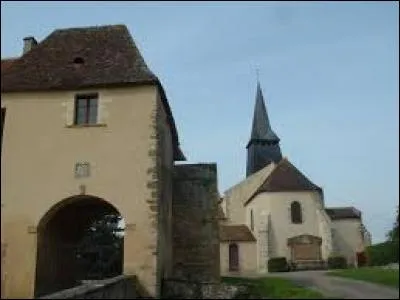 Nous partons maintenant en Auvergne, &agrave; Pouzy-M&eacute;sangy. Village de l'arrondissement de Moulins, il se situe dans le d&eacute;partement ...