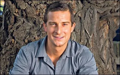 Si vous n'avez jamais vu Bear Grylls, l'as de la survie dans son émission Man vs Wild, vous en avez sûrement entendu parler, on ne compte plus les célébrités qu'il a emmenées avec lui dans ses aventures, mais qui aurait cru qu'un jour, il emmènerait ce personnage ?