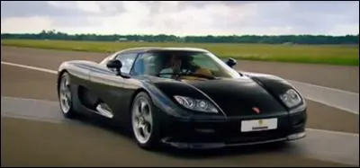 Quel chrono la Koenigsegg CC8S (sans spoiler) a-t-elle fait sur le circuit Top Gear ?