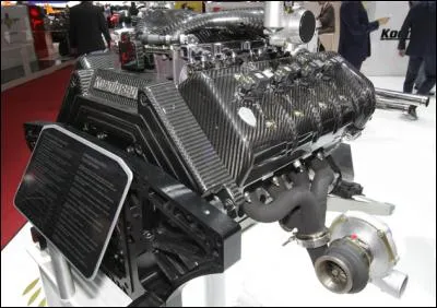 Quel moteur équipe tous les modèles de chez Koenigsegg ?